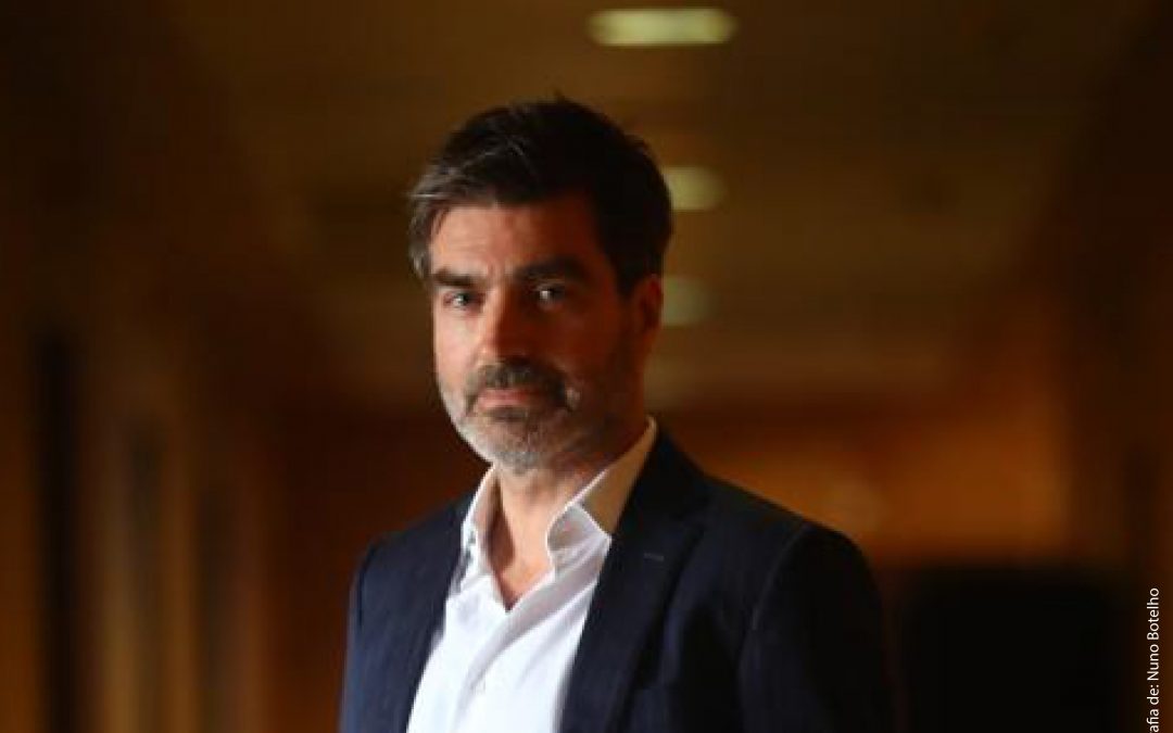 O impossível demora mais